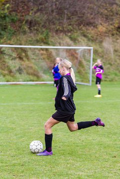 Bild 21 - C-Juniorinnen TuS Tensfeld - FSC Kaltenkirchen : Ergebnis: 2:4